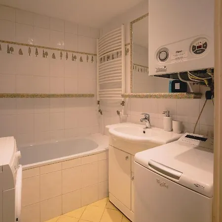 Skau Family Venturska * Bratislava